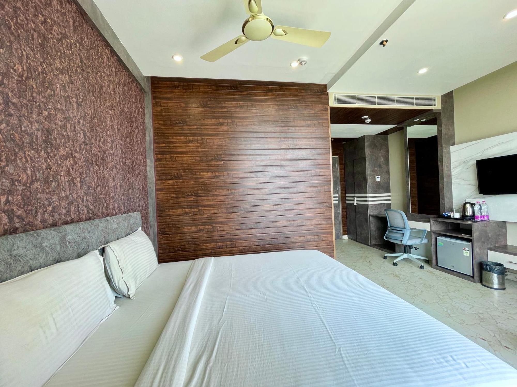 Hotel Tbs In Puri Dış mekan fotoğraf