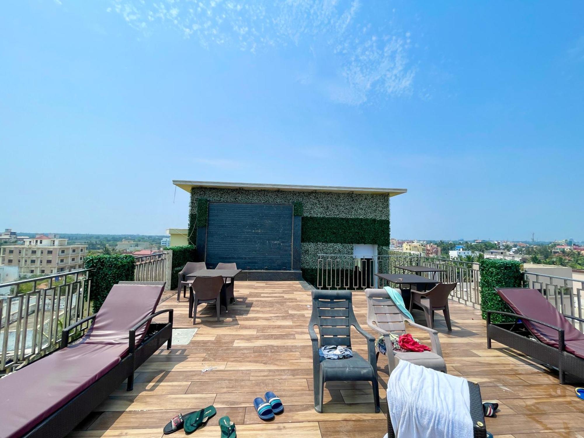 Hotel Tbs In Puri Dış mekan fotoğraf